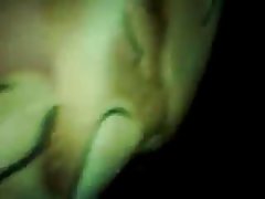 Giovane puttanella in attesa di un suo membro!