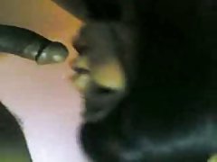 Super bionda accarezza la sua figa