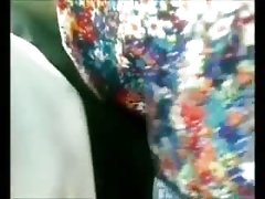 Ha sostituito il giocattolo alla bambina