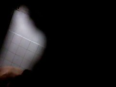 Un uomo di nascosto mia moglie si scopa vicina