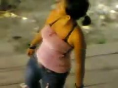 Trovò la figlia con un ragazzo