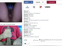 Nudo macho spudoratamente strafatta ragazza in sesso anale