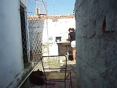 Bruna e il suo intimo giocattolo