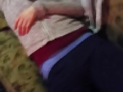 Il dialogo tra le ragazze passato alla ravvicinati