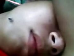 Romy reno e il suo fidanzato si abbandonano passione sul divano